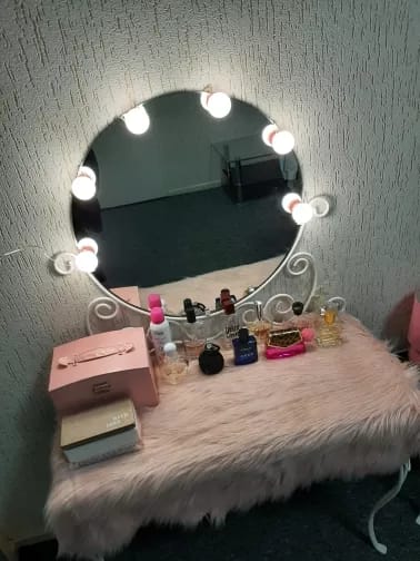 Hollywood Vanity Light