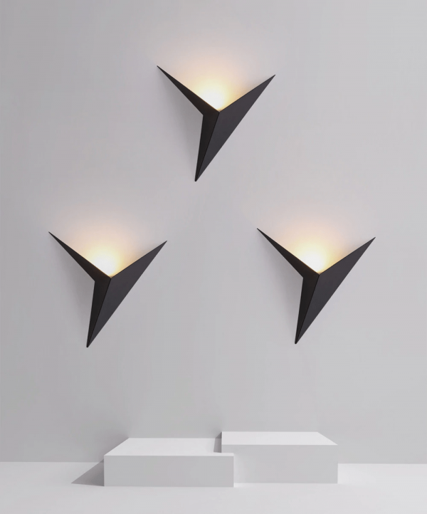 Otta Wall Light