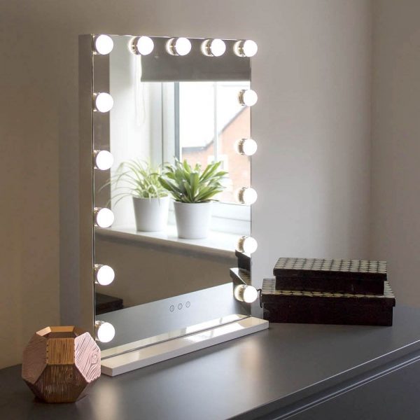 Hollywood Vanity Light